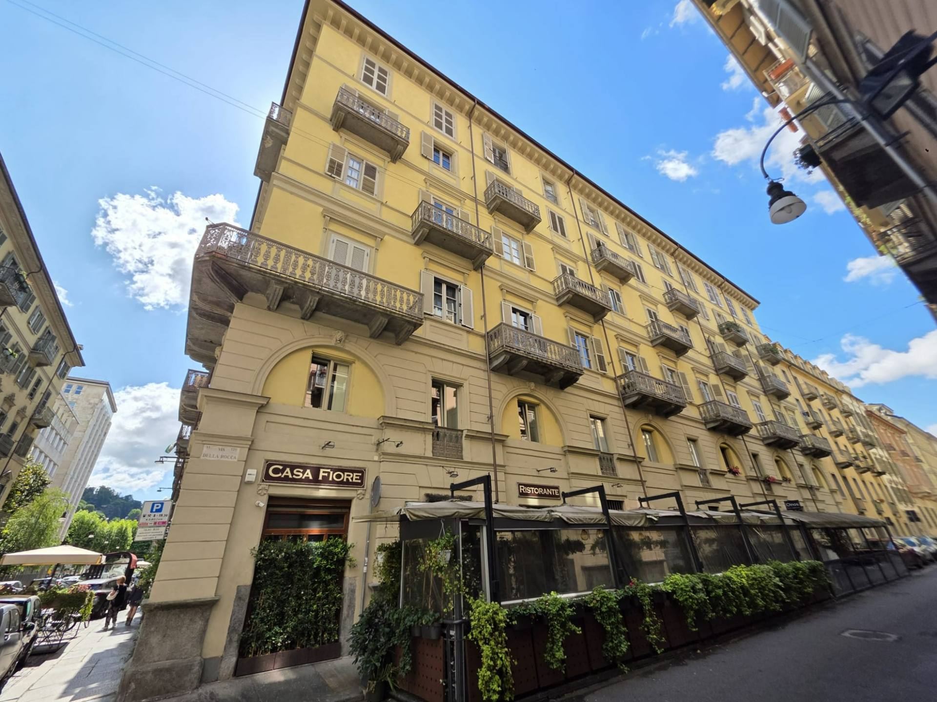 5 locali in affitto in zona Centro Torino
