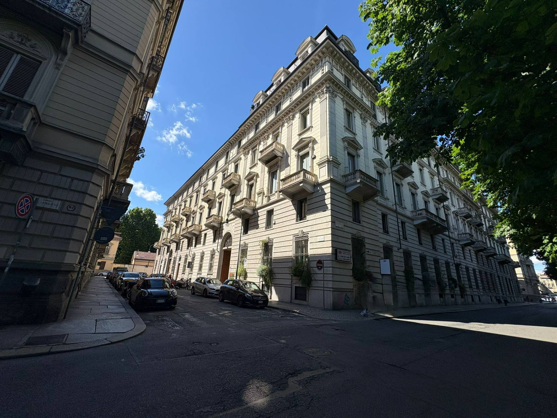 2 locali in affitto in zona Torino